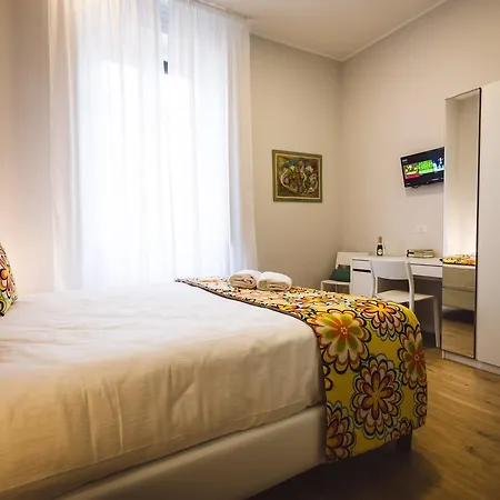 Angelina Rooms In Rome-2